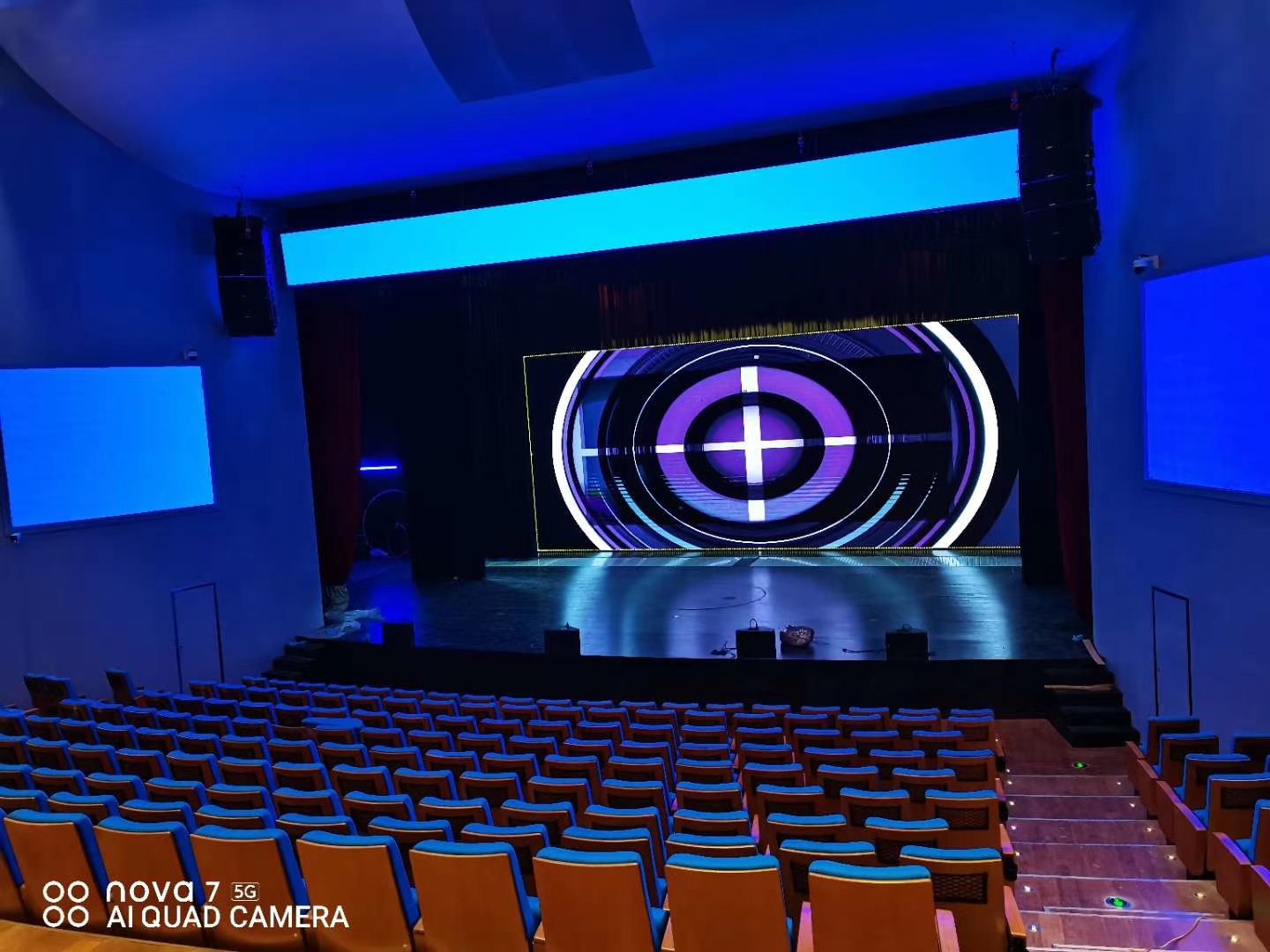 LED顯示屏,室內(nèi)全彩LED,戶外LED顯示屏,LED顯示屏供應(yīng)商,戶外彩色LED顯示屏,LED顯示屏生產(chǎn)廠家,高密度LED全彩顯示屏,湖南LED顯示屏,湖南室內(nèi)全彩LED